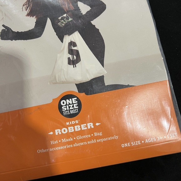 NEW Halloween Kids' Robber Halloween 4pc Accessory Set Hyde & EEK! Boutique - Picture 4 of 4